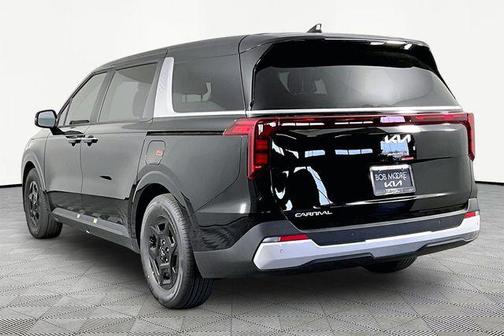Aurora Black Pearl 2026 Kia Carnival LXS