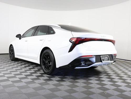2025 Kia K5 LXS