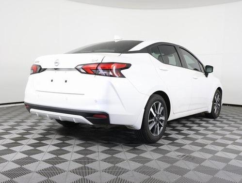 2020 Nissan Versa 1.6 SV