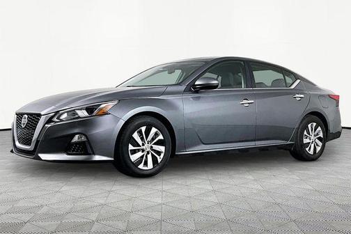 Gun Metallic 2019 Nissan Altima 2.5 S