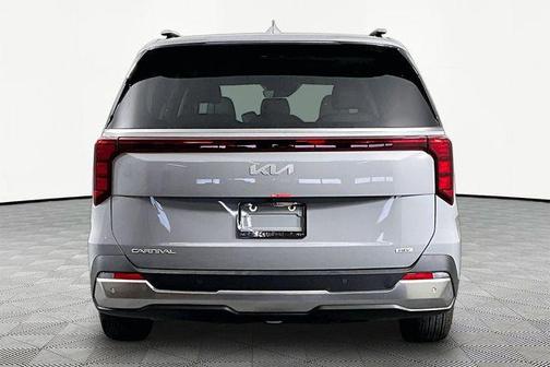 Ceramic Silver 2026 Kia Carnival Hybrid SX