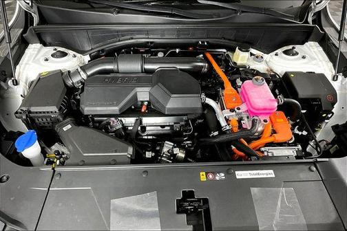 Snow White Pearl 2026 Kia Sorento Hybrid EX