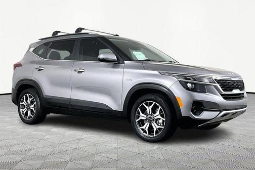 Steel Gray 2022 Kia Seltos EX