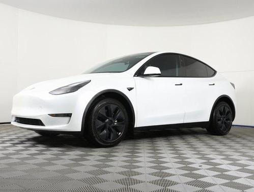 2024 Tesla Model Y Long Range Dual Motor All-Wheel Drive