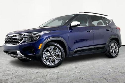 Dark Ocean Blue/White Roof 2024 Kia Seltos S