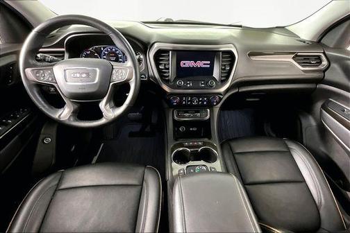 White Frost Tricoat 2022 GMC Acadia AWD AT4