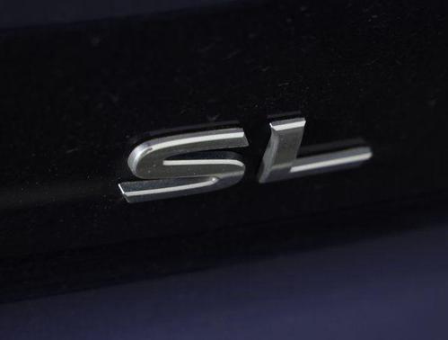 2025 Nissan Pathfinder SL FWD