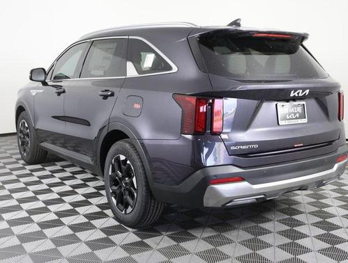 2025 Kia Sorento S