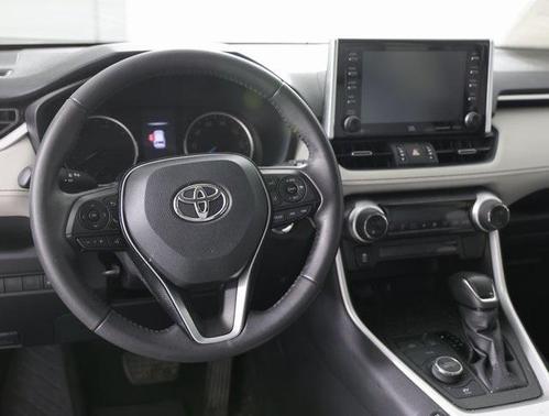 2021 Toyota RAV4 Hybrid XLE Premium