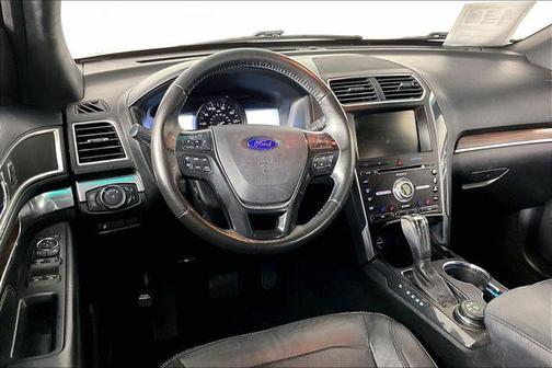 Shadow Black 2016 Ford Explorer Limited
