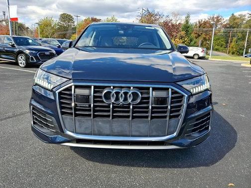 2023 Audi Q7 55 Premium Plus
