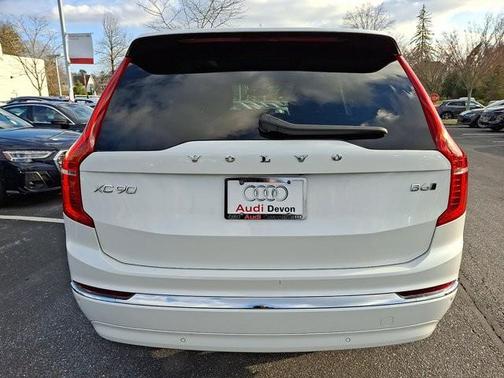 2023 Volvo XC90 B6 Plus 7-Seater