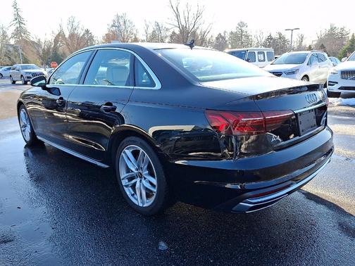 2023 Audi A4 45 S line Premium Plus