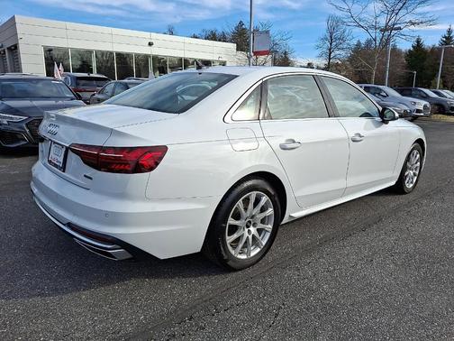 2023 Audi A4 40 Premium