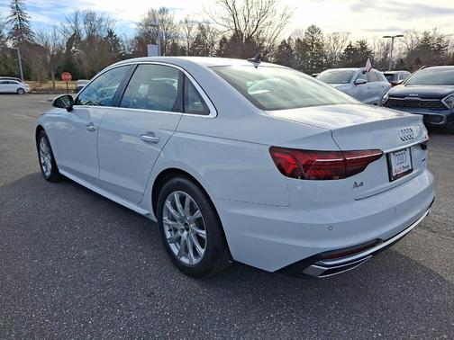 2023 Audi A4 40 Premium