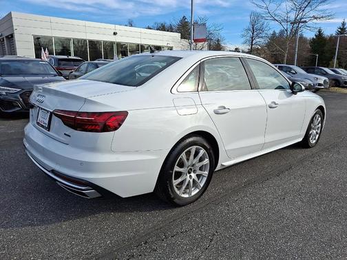 2023 Audi A4 40 Premium