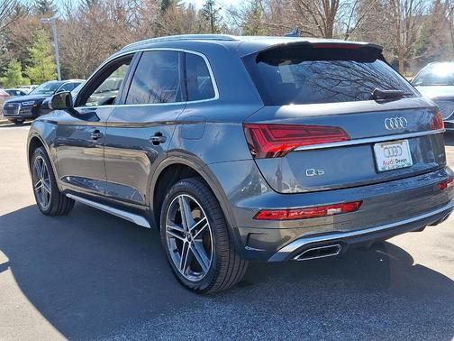 2024 Audi Q5 e 55 S line quattro Premium