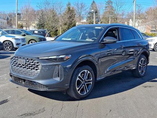 2025 Audi Q5 2.0T quattro Premium