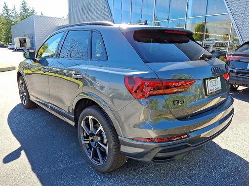 2025 Audi Q3 45 S line Premium