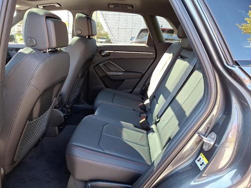 2025 Audi Q3 45 S line Premium