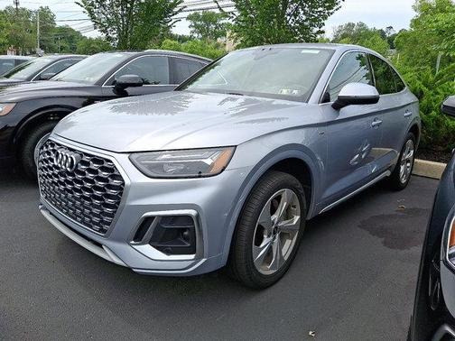 2022 Audi Q5 45 S line Premium Plus