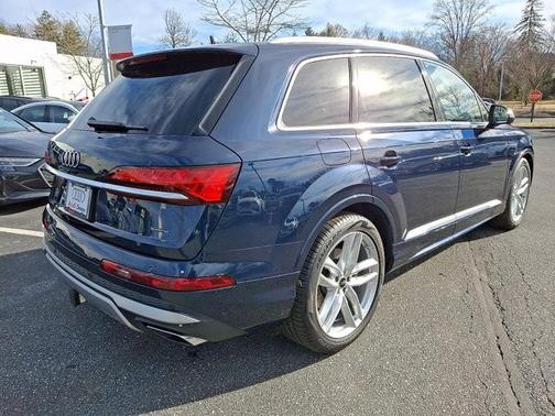 2025 Audi Q7 55 Prestige