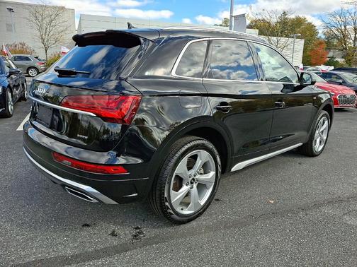 2025 Audi Q5 45 S line quattro Premium