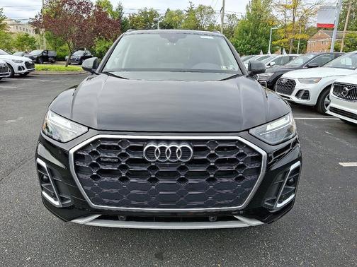 2025 Audi Q5 45 S line quattro Premium