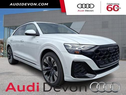 Glacier White Metallic 2026 Audi Q8 55 Premium