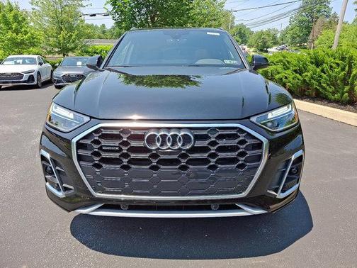 2025 Audi Q5 45 S line quattro Premium