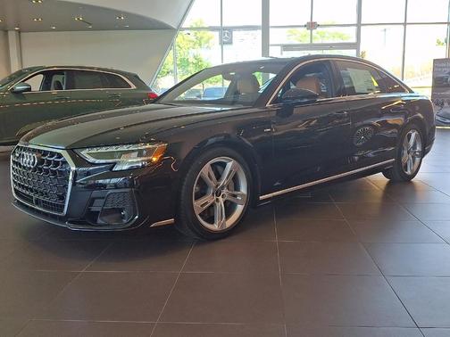 Sebring Black Crystal Effect 2026 Audi A8 L 55