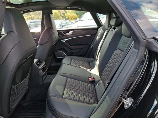 2026 Audi RS 7 4.0T quattro performance