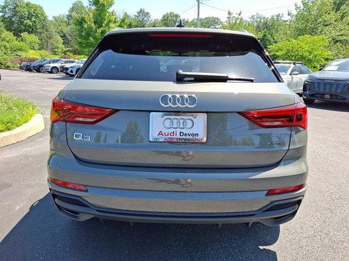 2024 Audi Q3 45 S line Premium