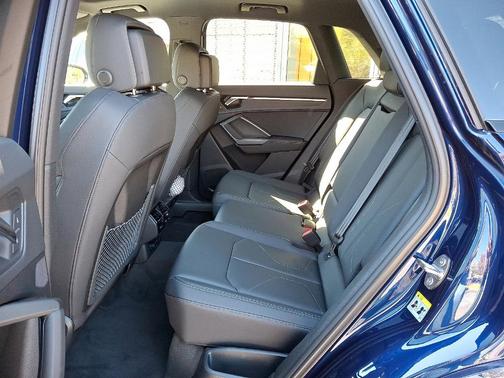 2025 Audi Q3 45 S line Premium
