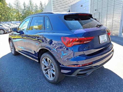 2025 Audi Q3 45 S line Premium