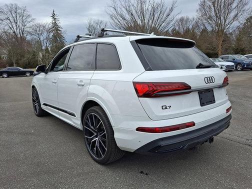 2023 Audi Q7 55 Prestige
