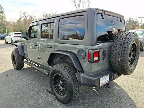 2020 Jeep Wrangler Unlimited Sport