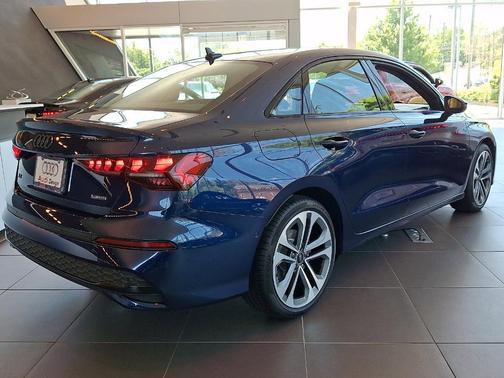 Navarra Blue Metallic 2026 Audi A3 Premium