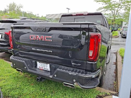 2022 GMC Sierra 1500 SLT