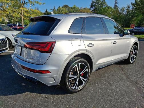 2025 Audi Q5 45 S line quattro Premium