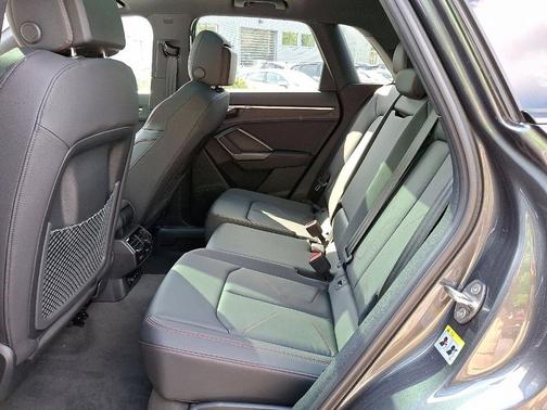 2025 Audi Q3 45 S line Premium