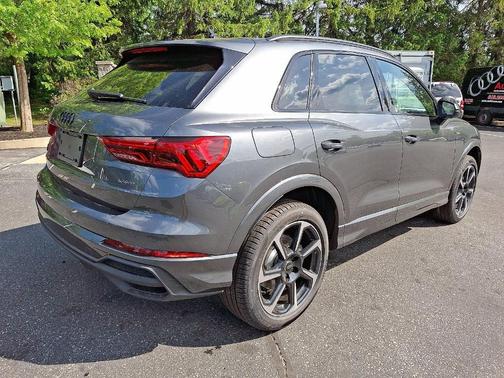2025 Audi Q3 45 S line Premium