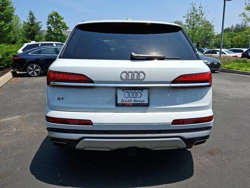 2025 Audi Q7 55 Premium Plus