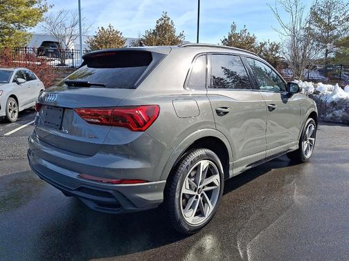 2025 Audi Q3 45 S line Premium