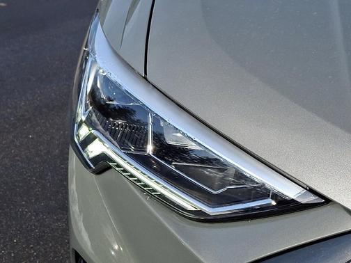 2025 Audi Q3 45 S line Premium