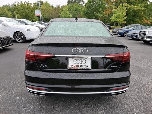 2022 Audi A4 45 S line Premium Plus