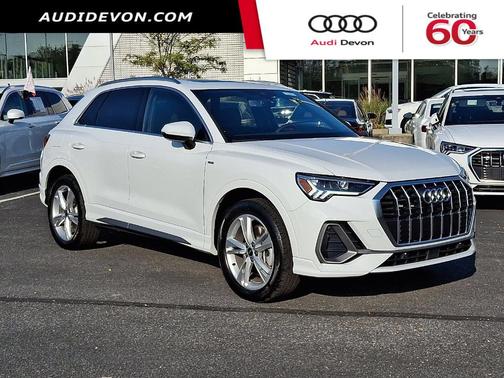 2024 Audi Q3 45 S line Premium