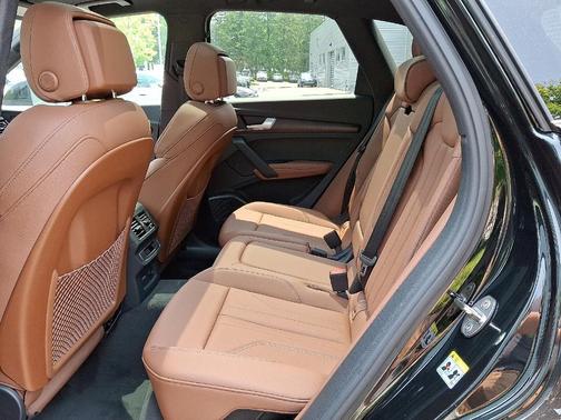 2025 Audi Q5 55 S line quattro Premium