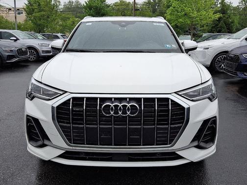 2024 Audi Q3 45 S line Premium