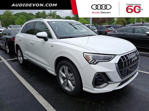 2024 Audi Q3 45 S line Premium